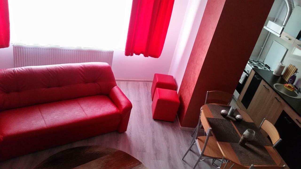 Kolonaki Domus Apartment Iasi Exterior foto